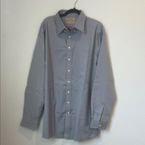 Roundtree & Yorke Light Gray Dress Shirt